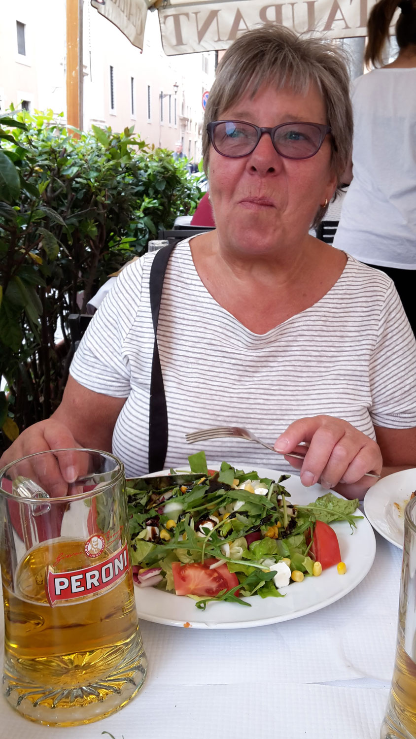 20160413 Frokost ved Trevi